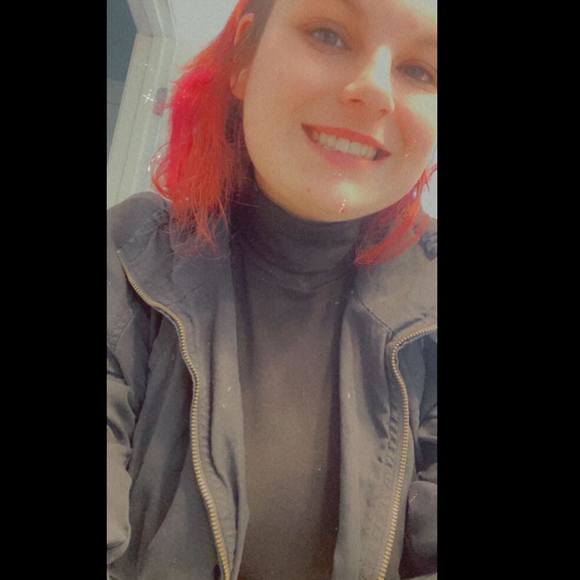chloe_olivia010